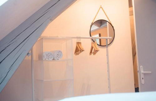 Le Nid dAigle - Spacieux logement sous les toits - Foto 33