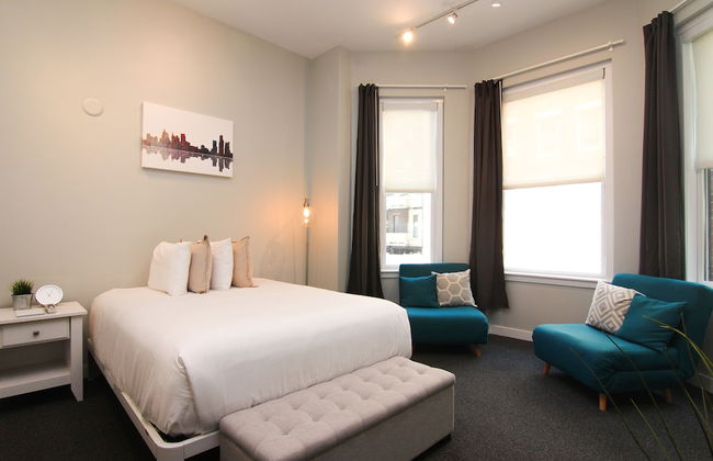 Maverick Suites at 245 Newbury St - Photo 77