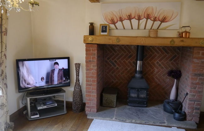 Measure Cottage - Sleeps up to 5 - Henley in Arden - HOT TUB - Foto 10