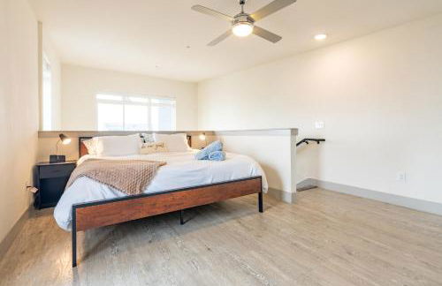 RiverWalk PentHouse Oasis w/Free Parking Gym Pool - Photo 44