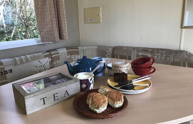 Cosy, Quiet Static Caravan, Mawgan Porth, St Eval - Foto 16