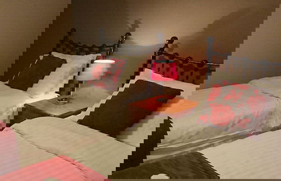 Victoria Cloisters Apartments - Photo 9