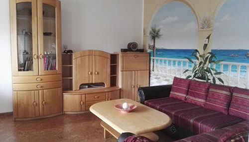 uriges Ferienhaus in Weißenburg Einbauküche und Garten - Foto 2