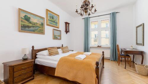 Spacious Retro Apartment in the Center of Cracow by Noclegi Renters - Foto 2