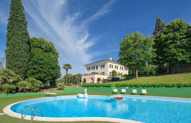Splendid Villa in Macerata With Pool & Views - Foto 36