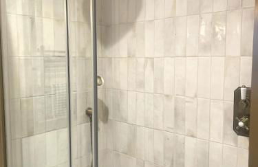 The Hideaway - 1 bed apartment in central Brighton - Foto 17