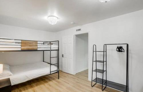 Posh 6BR 2,5BA Holiday Home with Pool, Media-Game Room & Hot Tub - Foto 15