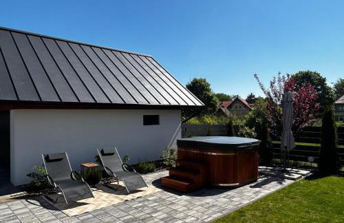 Lake HouseLubniewice domek całoroczny z jacuzzi blisko jeziora - Foto 14