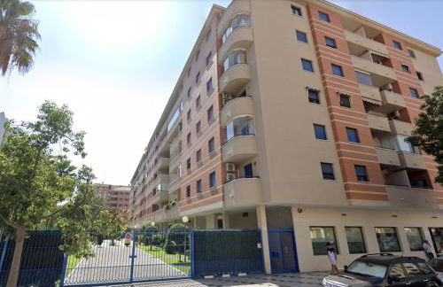 Holidays2Malaga Ayala 450 mts from beach & Terrace - Foto 66