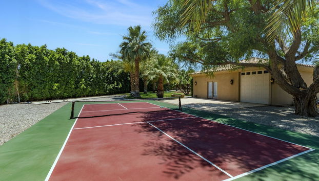 The Date Palm Estate by Avantstay Luxurious Private Retreat - Foto 3, Habitación