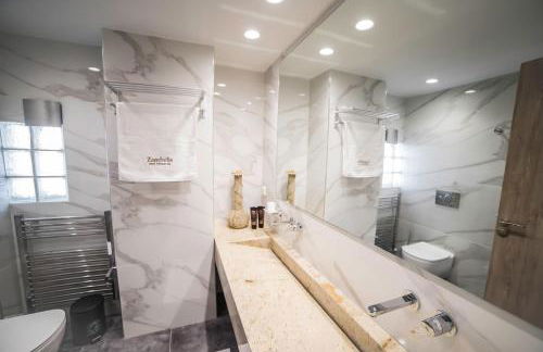 Zambelis Athens Penthouse Spa - Photo 37