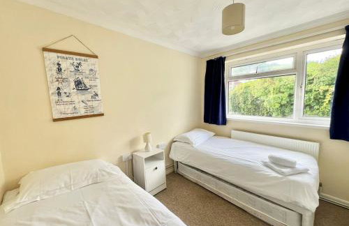 Charming Coastal Cottage Near Mumbles with Garden Pass the Keys - Foto 5