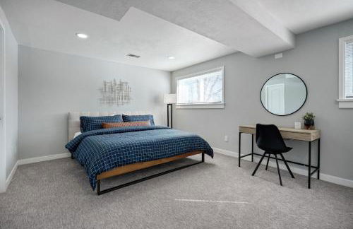 Serene 4-Bedroom Getaway in Arvada! Pet-friendly! - Foto 26