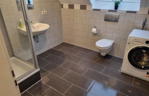 Worker Place Isselburg - Photo 3