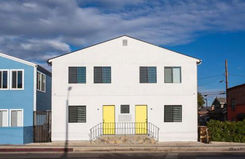 Sunny 1 Bedroom in the Heart of Venice Beach - #3 - Photo 27