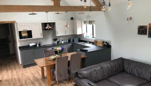 Newly Converted Luxury Barn With Private Hot Tub - Foto 2