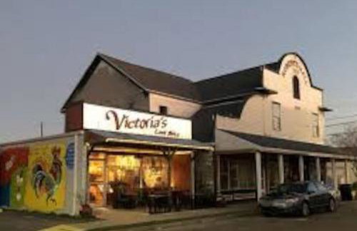 Stylish 3BR 2BA House Minutes from PCB - Book now - Foto 33