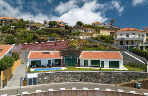 The pool house in Ponta de Sol - Photo 32