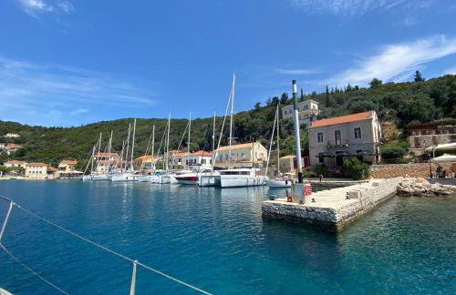 Flotillen Segeln in Griechenland inklusive Skipper und Tourguide 7 Nächte mit 7 Inseln im Ionischen Meer An- und Abreise SAMSTAG Kojencharter und Mitsegeln - Foto 13