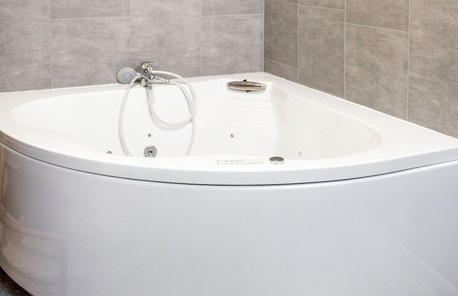 Holiday Home in Orange With Private Pool - Foto 17