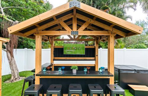 Pickleball, Heated Pool, Cold Plunge, Sauna,Bar! - Foto 9