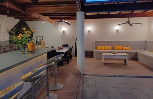 Villa d'architecte avec piscine chauffée, 4 chambres, à 30 mn Gruissan plage - Foto 21