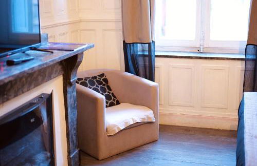 Les Cinq Lys - Foto 9