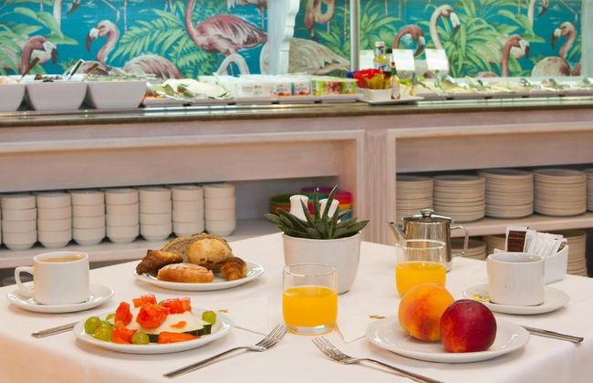 Plus Fariones Apartamentos - Photo 53