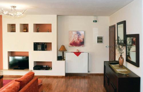 Central Grevena Retreat with Mountain Views - Foto 22