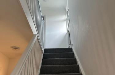 3 Bed House Close to Gatwick - Foto 18