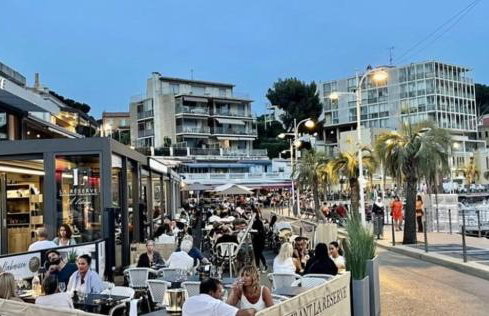 Cinema Room - grande terrasse - clim - Wifi - calme - mer - Foto 22