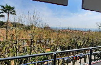 Apartment with pool near the beach and Barcelona by train - Photo 31