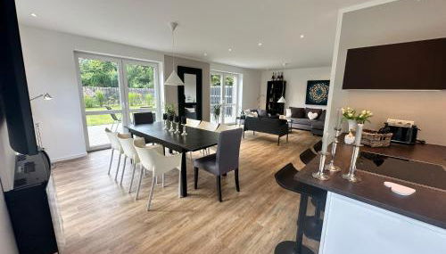 Wohnträume Große DHH aus 2024 - 160 m2- bis 7 Personen - 2 Bäder - sehr ruhig - nahe Zentrum - Foto 2