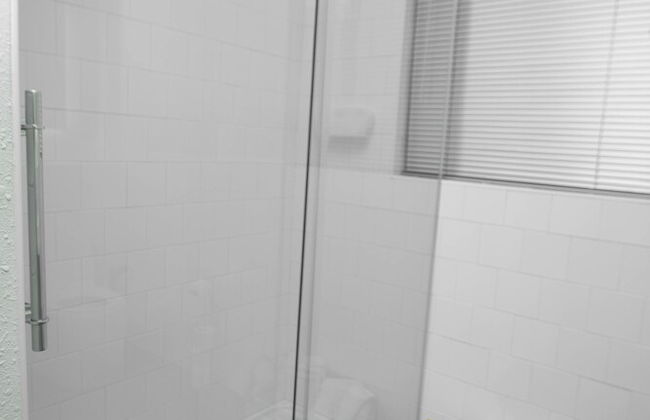 Vintage Elegance - Condo Steps Away From Casino - Foto 15