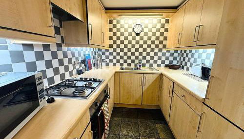 Cosy 2 Bedroom Canary Wharf House with Private Garden - Foto 1