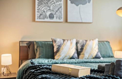 3BR King Bed Balcony North Raleigh - Foto 19