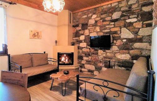 Stone Built Rustic House - Foto 10