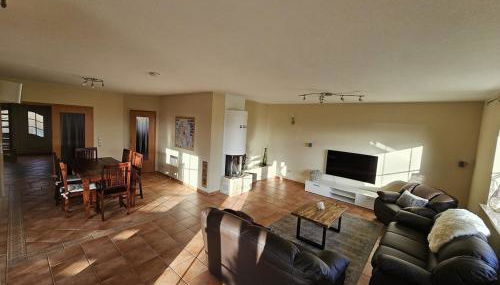 Großes Ferienhaus in traumhafter Lage mit Seeblick - Erholung garantiert - Foto 4