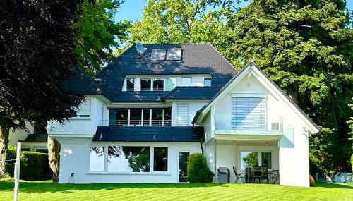 Villa Noho - Photo 3, Garden