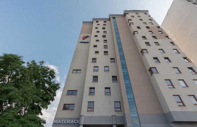 Spacious Apartment + Parking by Renters - Foto 36