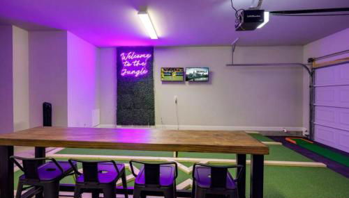 WeHo Nashville Home, Geodis Park, Mini-Golf, Arcade, 10min to Downtown! Sleeps 10! - Foto 2, Game Room