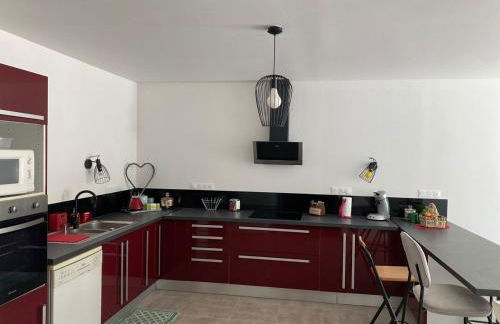 Renovated house l Garden l Private parking - Photo 14