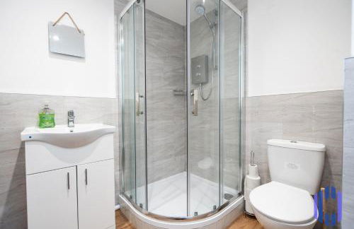 Scandi Loft Style Apartment - Sleeps 6 - near Manchester Airport - Foto 14