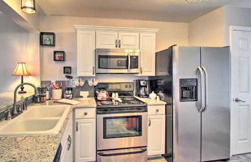 Oceanfront St Helena Island Condo with Beach Access! - Foto 9