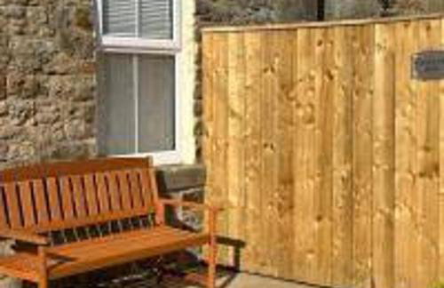 Foundry Farm Arch- pod inspired home - Photo 9