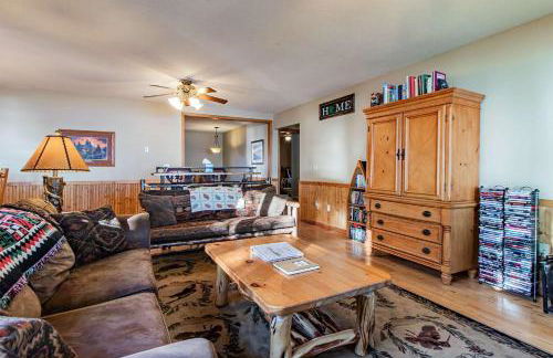 Dog Friendly Leech Lake Home w Perfect Beach Garage Boat Lift - Foto 9