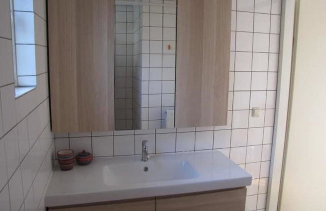 Nice Holiday Home Near Beach - Photo 8