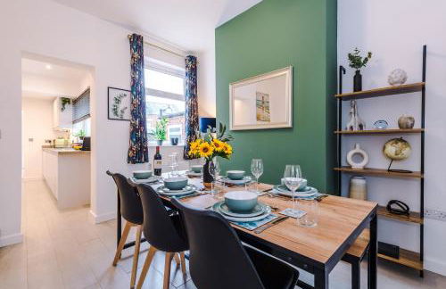 Stunning 3-bed home in Nantwich by 53 Degrees Property - Amazing location, Ideal for Groups - Sleeps 6 - Foto 6