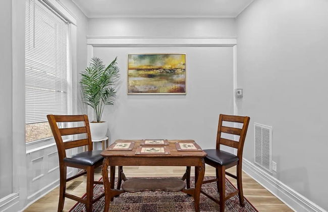 Beautiful Green-Door Brownstone - Foto 8