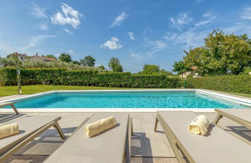 Silvia II with Private Pool - Foto 33